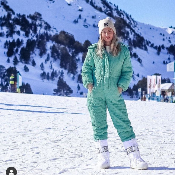 Gorgeous Zara Quilted Snowsuit Snow 